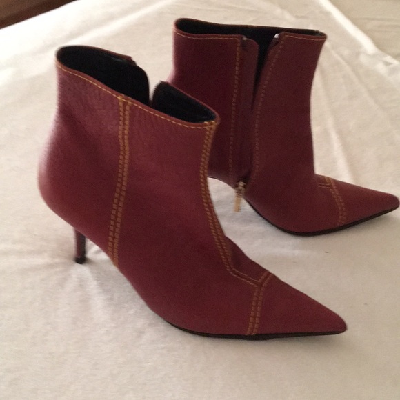 Dolce & Gabbana Shoes - Dolce & Gabana leather boots.